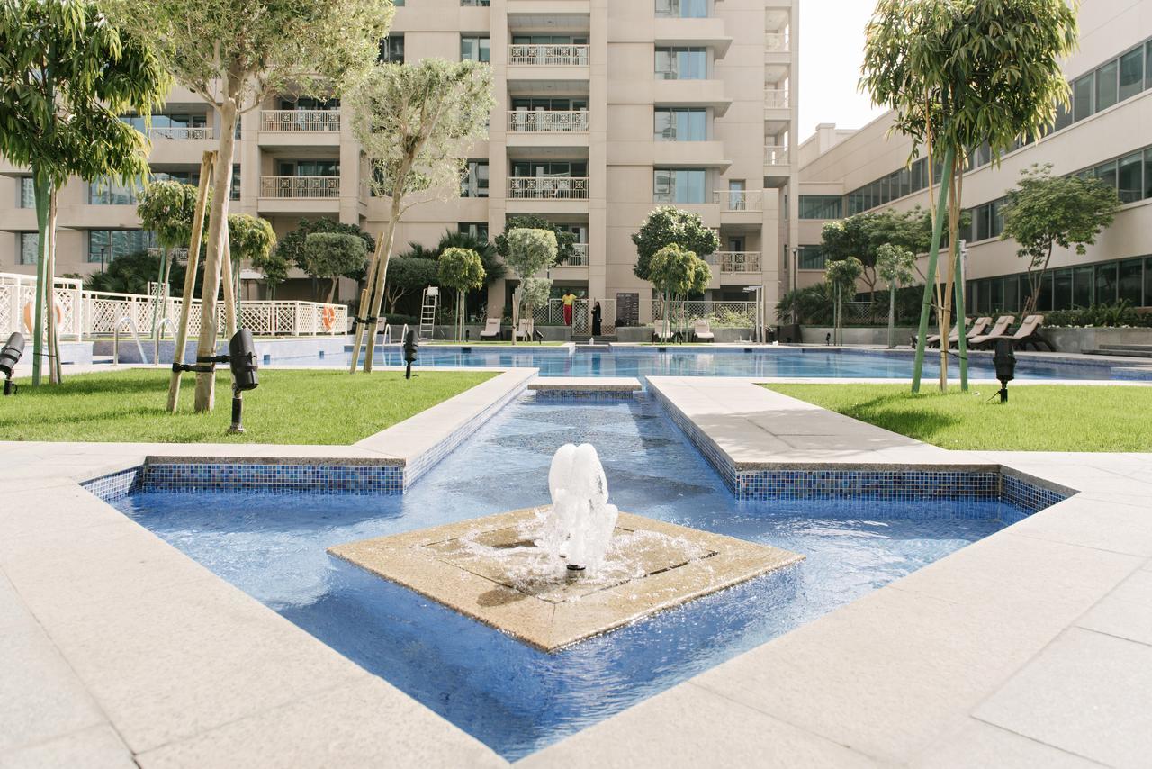 Boutique Living - 29 Boulevard Downtown Dubai Exterior photo